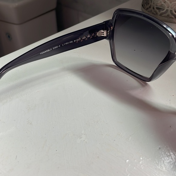 Black Chanel 5385-A c.1191/S6 Sunglasses with Mirror Unique Shape Lens - Picture 4 of 8